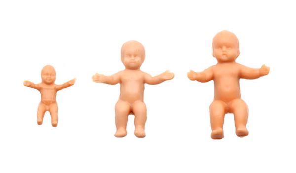 Miniatur Püppchen, Mini Deko Baby, Miniatur Puppe, Mini Puppe sitzend,  Puppenstube, Puppenhaus Zubehör, Krippe, Miniaturen Deko, Modellbau, Sammlerstück, Bastelartikel