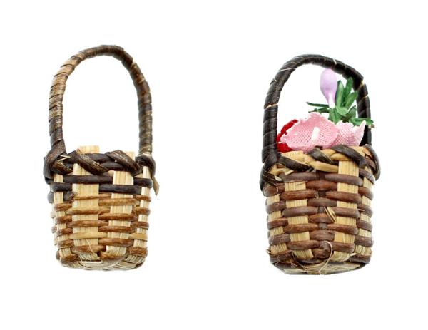 Deko Henkelkorb mini, Mini Deko Korb rund, Bügelkorb zum Basteln, Deko Korb mit Kunstblumen, Deko Körbchen mit Henkel, Deko für Miniatur-Garten, Tragekorb Mini, Zubehör Krippenfiguren, Puppenstuben, Korbwaren, Bastelartikel, Bastelmaterial